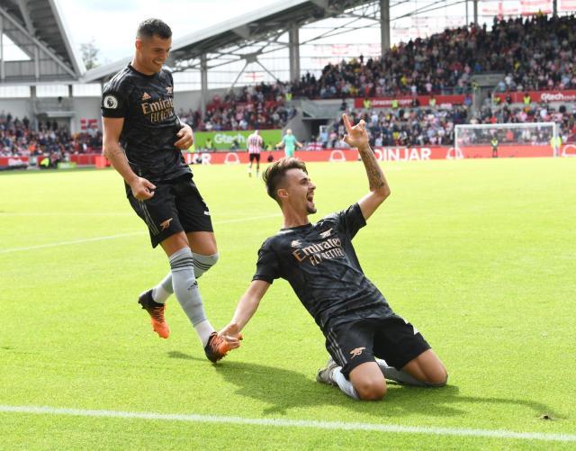 7m体育官网-【英超】热苏斯头槌维埃拉长波，枪手3比0复仇小蜜蜂